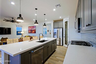 Kitchen 6 (1)