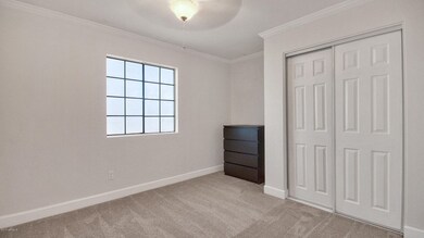 006_BEDROOM