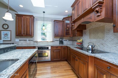 6214 Johnston Rd, Albany, NY 12203 - photo 7