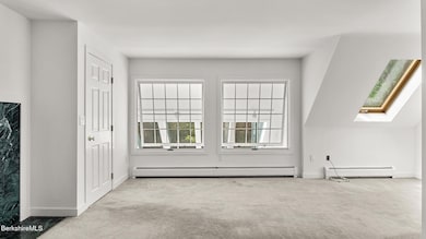 Bedroom 2 - 1LR