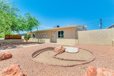 3654 N 79th Dr, Phoenix, AZ 85033 - photo 4
