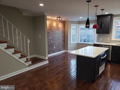 534 W Queen Ln, Philadelphia, PA 19144 - photo 4