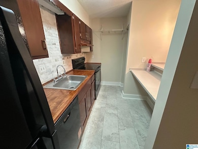 412 Skyview Dr unit B, Birmingham, AL 35209 - photo 5