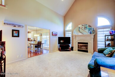 GSP-4207_Lake_Spring_Ct-4