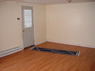 520 Avenue F, Stroudsburg, PA 18360 - photo 2