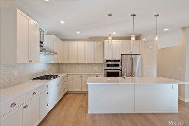 7237 Soundview Ln, Edmonds, WA 98026 - photo 3