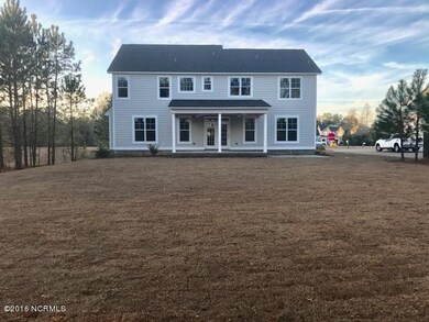 Oversized Private Back Yard