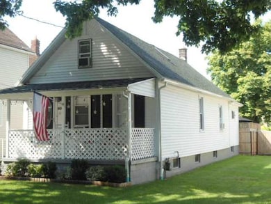 90 Ironton St, North Tonawanda, NY 14120 - photo 2