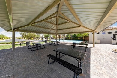COMMUNITY PICNIC AREA