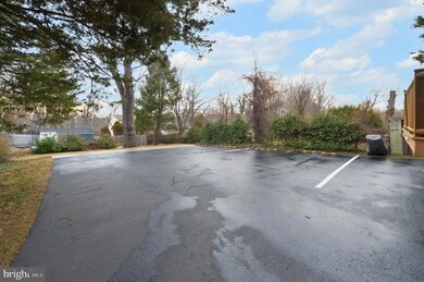 107 E Kings Hwy unit 2ND FLOOR, Mount Ephraim, NJ 08059 - photo 3