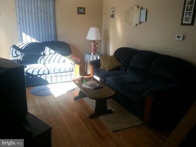 203 Wilson Ave, Reading, PA 19606 - photo 5