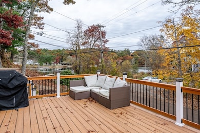 215 Roxy Cahoon Rd, Plymouth, MA 02360 - photo 2