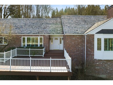 2370 Palisades Crest Dr, Lake Oswego, OR 97034 - photo 4