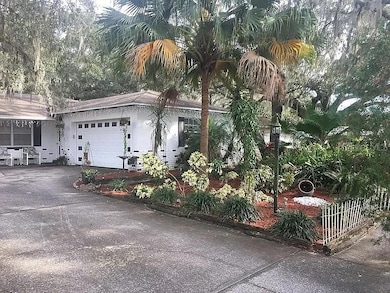 1111 Bristolwood St, Brandon, FL 33510 - photo 7