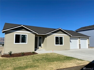 2225 S Mystical Loop, East Wenatchee, WA 98802 - photo 4