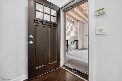 2282 W 5th St, Cleveland, OH 44113 - photo 2