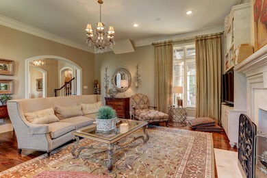 411 Biltmore-7