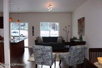 5 Living Area