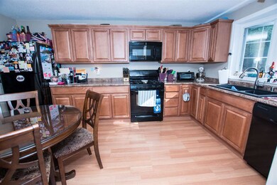 22 Tanglewood Dr, East Hampstead, NH 03826 - photo 6