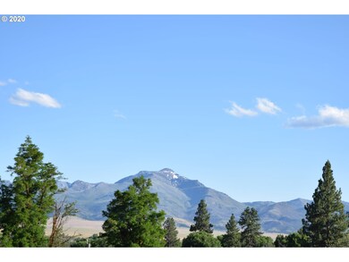 660 N Washington St, Prairie City, OR 97869 - photo 2