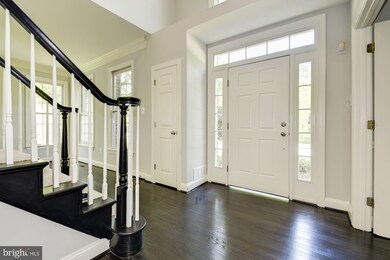 14610 Stratfield Cir, Laurel, MD 20707 - photo 3