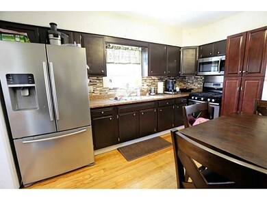 27 Wilson St, Pawtucket, RI 02861 - photo 3