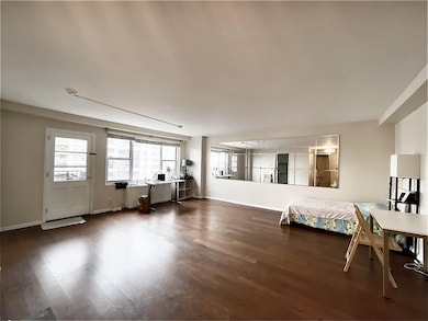 225 St Pauls Ave unit 11G, Jersey City, NJ 07306 - photo 2