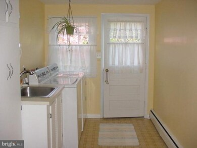 3715 Dance Mill Rd, Phoenix, MD 21131 - photo 2