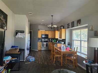 615 Oldham St, Bonham, TX 75418 - photo 3