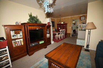 Kensington Commons unit F, Mount Prospect, IL 60056 - photo 3