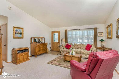 586 N Pine Ridge Loop Wasilla-small-005-
