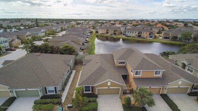 Lakefront Living