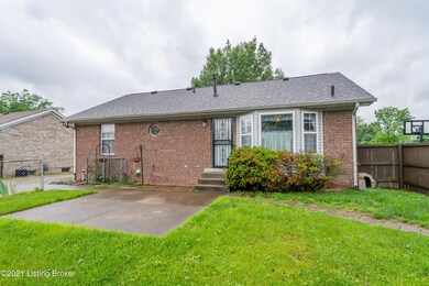 5701 Ree Dr L-33