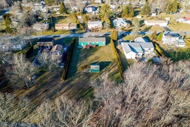 22 Swanson Dr, South Dartmouth, MA 02748 - photo 6