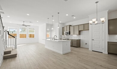 5604 Green Rise Ln, Houston, TX 77091 - photo 3