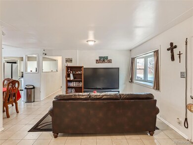 995 Nile St, Aurora, CO 80010 - photo 5