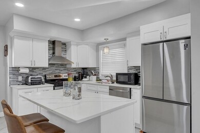 24 Newton St, Lawrence, MA 01843 - photo 5