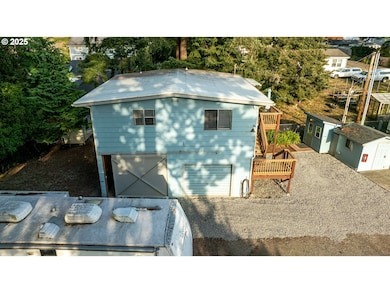 97799 Hanscam Ln, Brookings, OR 97415 - photo 4