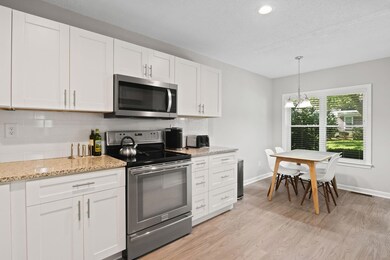 10-web-or-mls-720-pitchers-way