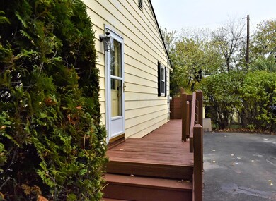 Walk around Deck
