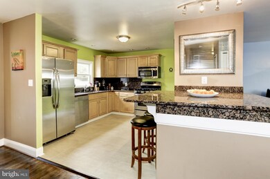 3378 Crumpton S, Laurel, MD 20724 - photo 2