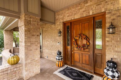 Gorgeous entry