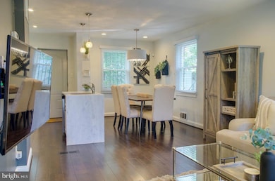 4341 F St SE, Washington, DC 20019 - photo 3