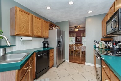 212 Acropolis Rd, Lowell, MA 01854 - photo 6