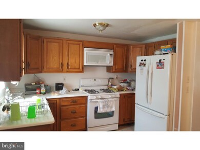 4417 E Allen St, Philadelphia, PA 19137 - photo 7