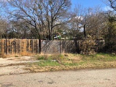 503 Cleveland Rd, Granbury, TX 76049 - photo 3