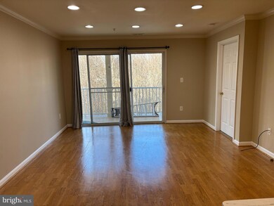 18815 Sparkling Water Dr unit B, Germantown, MD 20874 - photo 3
