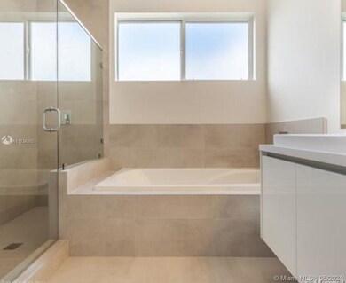 103RD NW 103rd Path unit 7240, Doral, FL 33178 - photo 7