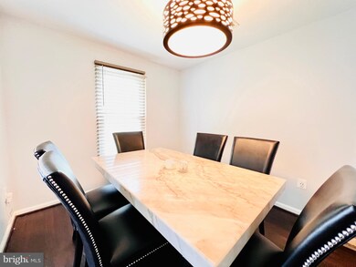 7728 Nalley Ct, Hyattsville, MD 20785 - photo 3