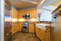 Residence 315 Kitchen